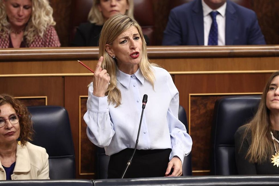 La vicepresidenta segunda y ministra de Trabajo y Economía Social, Yolanda Díaz, durante un pleno en el Congreso de los Diputados en una foto de archivo. 