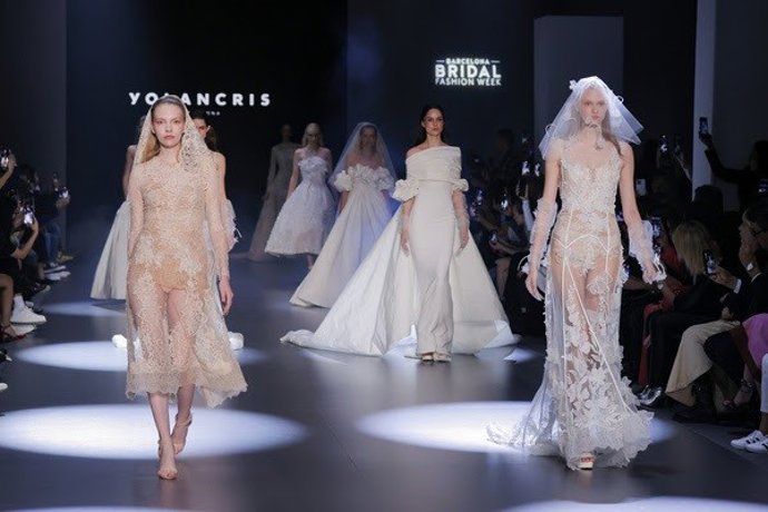 Archivo - Desfile de la Barceloba Bridal Fashion Week.