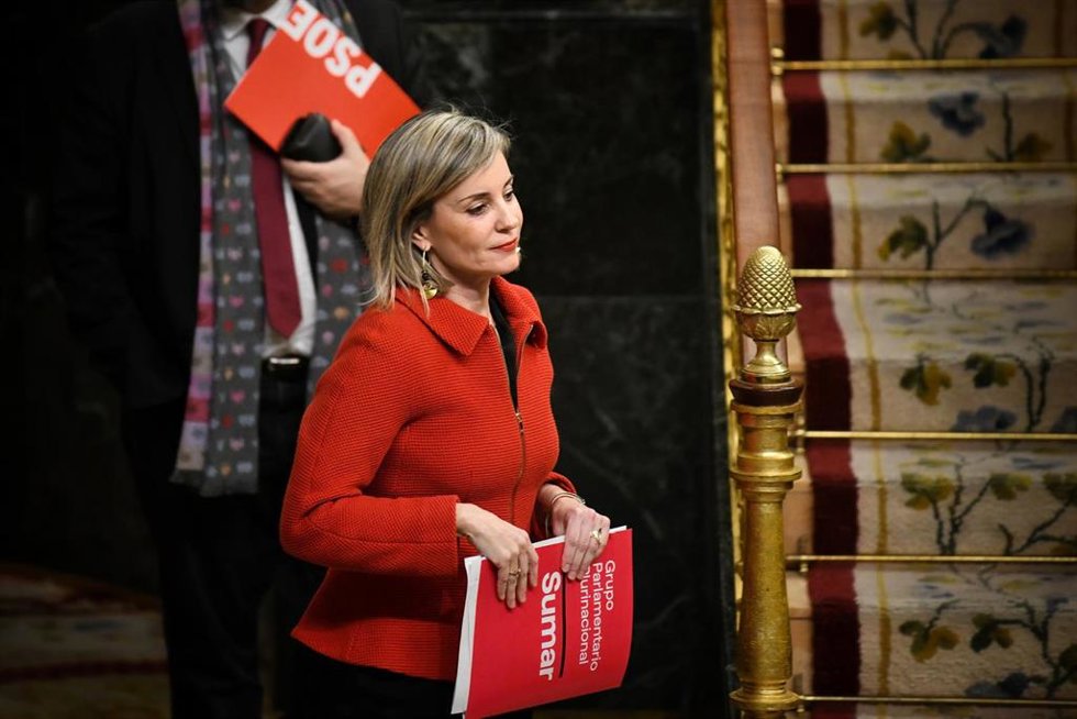 Archivo - La portavoz de Sumar en el Congreso, Verónica Martínez, durante una sesión plenaria en el Congreso de los Diputados, a 17 de diciembre de 2024, en Madrid (España).