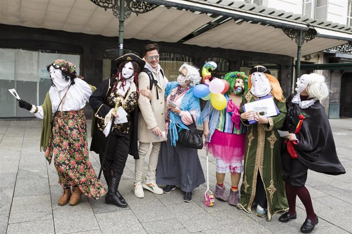 Las 'Mascarutas' del carnaval de Épila (Zaragoza).