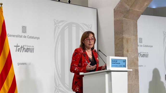La consellera de Territorio, Vivienda y Transición Ecológica y portavoz del Govern, Sílvia Paneque, en una rueda de prensa en el Palau de la Generalitat tras el Consell Executiu