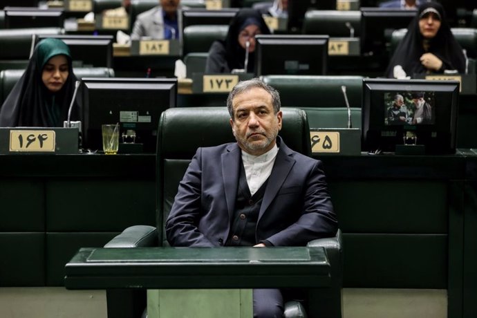 Archivo - 09 December 2024, Iran, Tehran: Iranian Foreign Minister Abbas Araghchi attends a session in parliament. Photo: -/ZUMA Press Wire/dpa