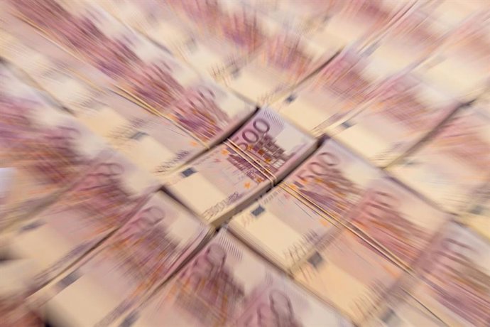 Archivo - (Foto De ARCHIVO) Billetes De 500 Euros