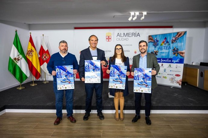 Presentación de la IV Runner Fashion Carrera Azul por el Autismo 2025 en Almería.