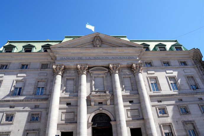 Buenos Aires: Argentina, Buenos Aires, Governo Milei transforma Banco Nacion em sociedade anônima por decreto