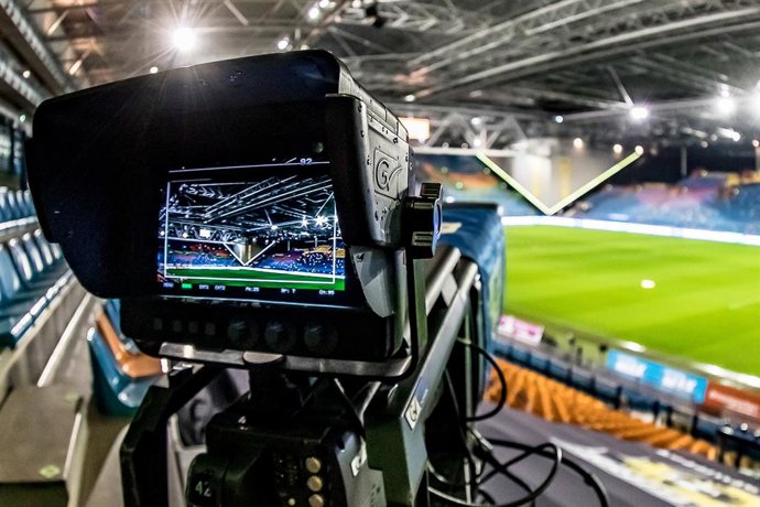 Archivo - ARNHEM, Vitesse - Feyenoord, 10-03-2019 football, Dutch Eredivisie Season 2018 - 2019, Philips Stadium, overview of the stadium, Fox television camera