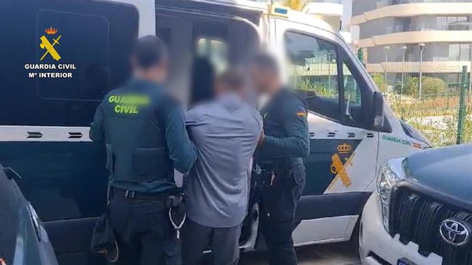Operación de la Guardia Civil con un detenido en Estepona y que era uno de los huidos más buscados en Alemania