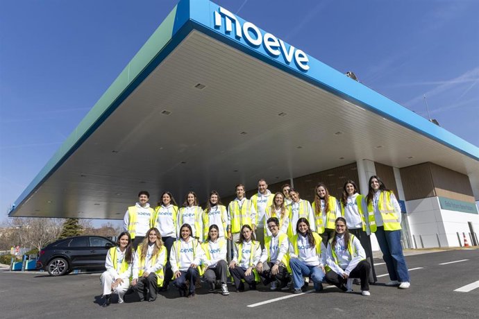 Moeve incorpora a nuevos jóvenes a través de sus programas de talento 'Challenging U'
