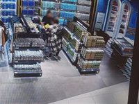 Desarticulado un grupo que robaba tabaco y perfume en el 'duty free' de los aeropuertos de Alicante-Elche y Palma