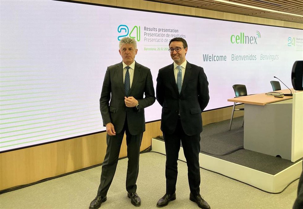 El ceo de Cellnex, Marco Patuano, y el director financiero, Raimon Trias.