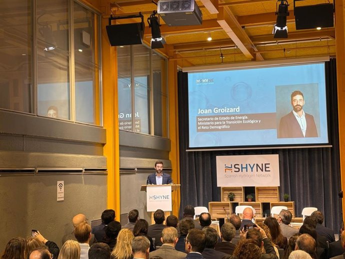 El secretario de Estado de Energía, Joan Groizard, en la presentación de Shyne.