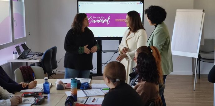 La Fundación Amasol impulsa varios de los programas contra la vulnerabilidad y el riesgo de exclusión de hogares monoparentales.