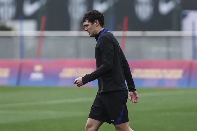 El central del FC Barcelona Andreas Christensen en un entrenamiento con el equipo blaugrana