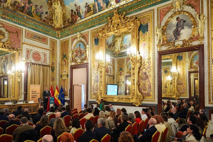 La Cámara de Madrid aborda los retos de los servicios sociales y el papel de la innovación para su modernización