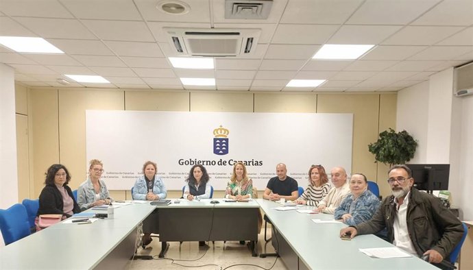 Representantes de los comités de empresa de la Consejería de Bienestar Social del Gobierno de Canarias