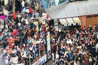 Carnaval de Cádiz 2025: Descubre los mejores enclaves para disfrutar de las agrupaciones del COAC y las ilegales