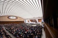 El Papa invita a "ver más allá de las apariencias" en su catequesis de este miércoles