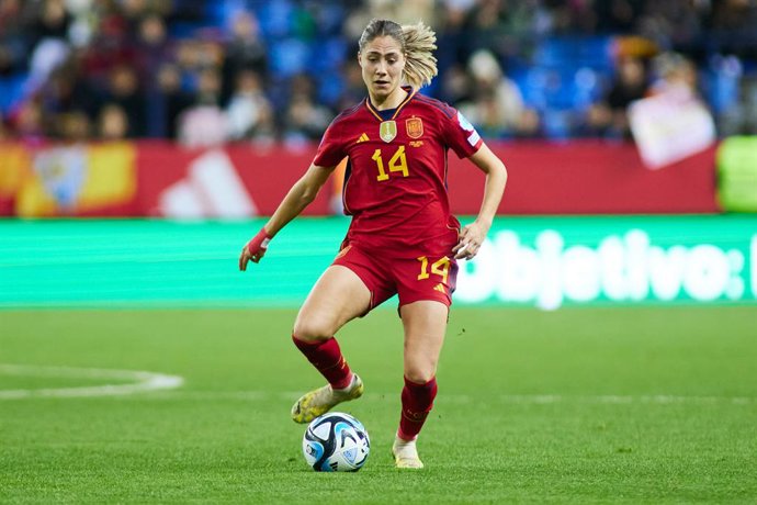 Archivo - Laia Aleixandri of Spain in action during the UEFA Womens Nations League match played between Spain and Sweden at La Rosaleda stadium on December 5, 2023, in Malaga, Spain.