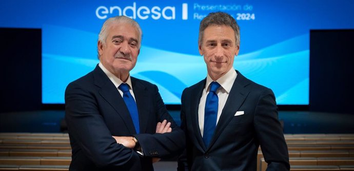 José Vogues, conseller delegat d'Endesa (esq.) i Marco Palerm, director general Economicofinancer (dta.)