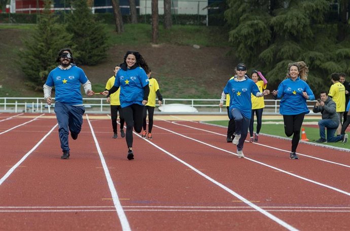 Archivo - Eurodiputados participan en una carrera inclusiva con deportistas con discapacidad