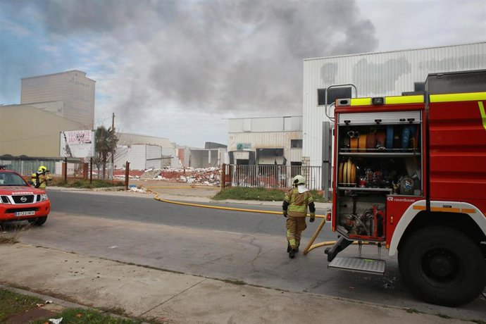 Incendio en el Polígono de Toledo.