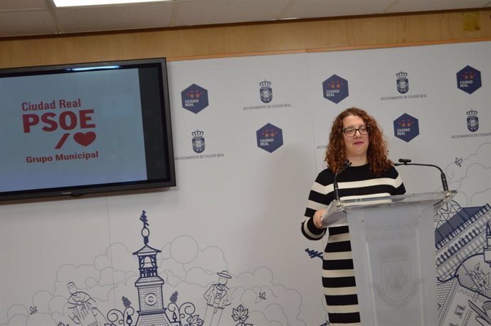 Archivo - La portavoz del Grupo Socialista en el Ayuntamiento de Ciudad Real, Sara Martínez.