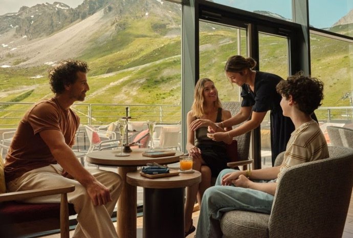 Club Med recluta personal