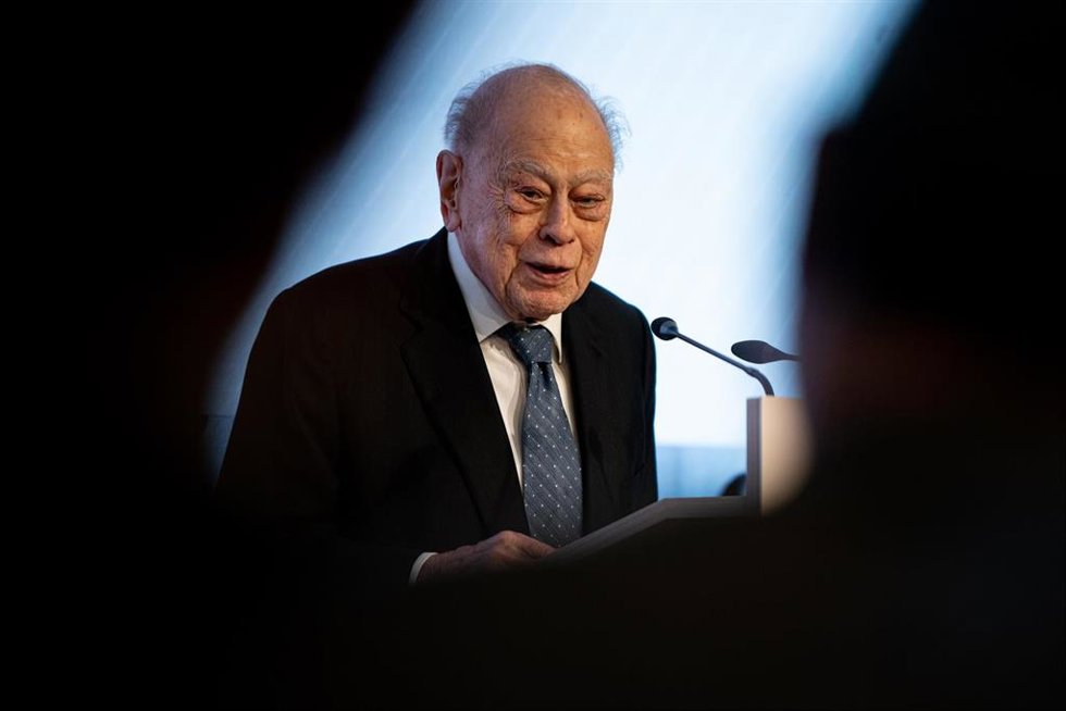 Archivo - El expresidente de la Generalitat, Jordi Pujol, interviene durante el acto de clausura del 50 aniversario de Pimec, en la sede de Pimec, a 21 de enero de 2025, en Barcelona, Catalunya (España).