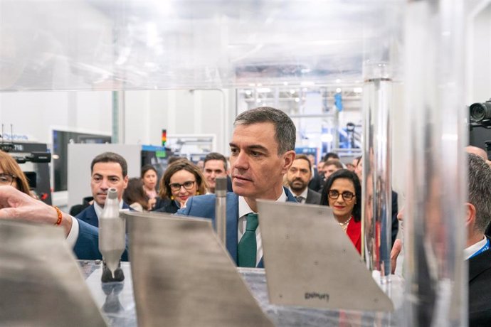 Sánchez y Pradales abordan en una reunión el desarrollo del autogobierno vasco y el cumplimiento del Estatuto