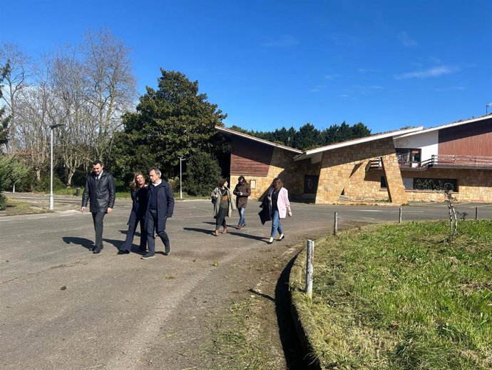 Visita a la Ciudada de Vacaciones de Perlora.