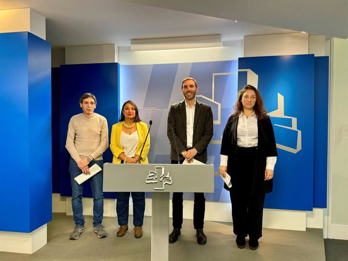 El texto ha sido leído por representantes del PNV, EH Bildu, PP y Grupo Mixto-Sumar