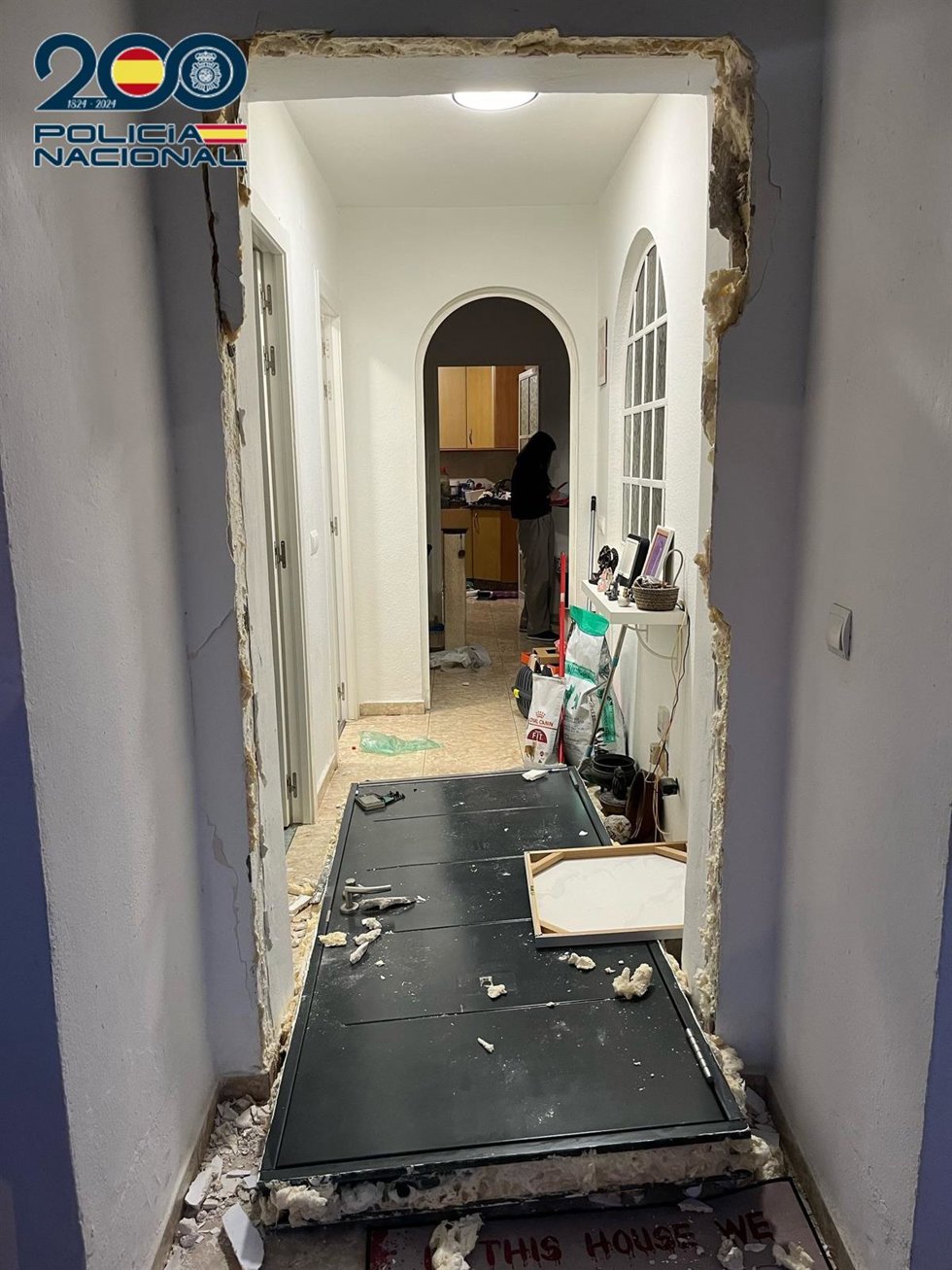 Un detenido al desarticular un punto de venta de cocaína en una zona residencial de Mijas.