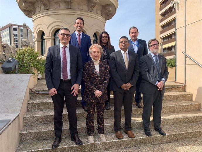 Encuentro entre la Cámara de Tarragona, el Port de Tarragona, AEQT y una delegación del consulado de la India en Barcelona