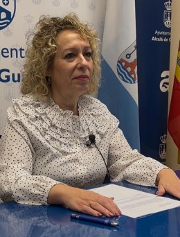 La delegada de Recursos Humanos en el Ayuntamiento de Alcalá, Teresa García.