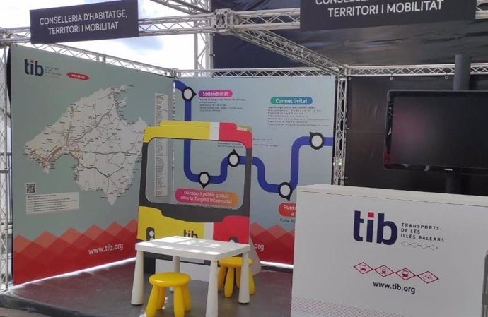 'Stand' De La Conselleria De Vivienda, Territorio Y Movilidad Por El Dia De Balears.