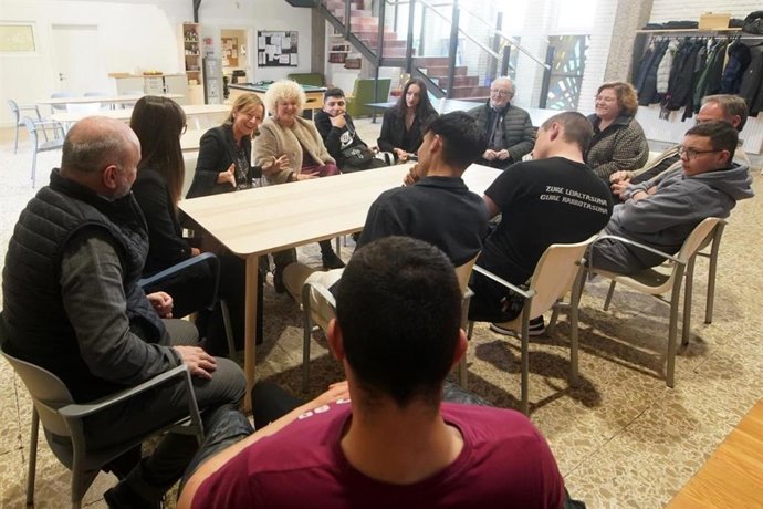 Visita foral al programa Arrimu de Proyecto Hombre.