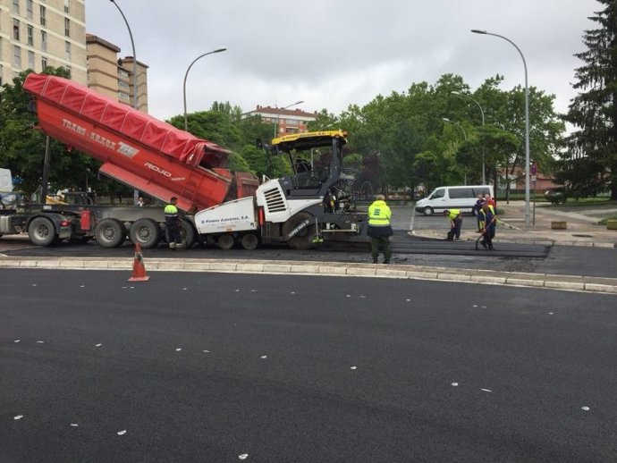 Asfaltado en calle de Vitoria-Gasteiz