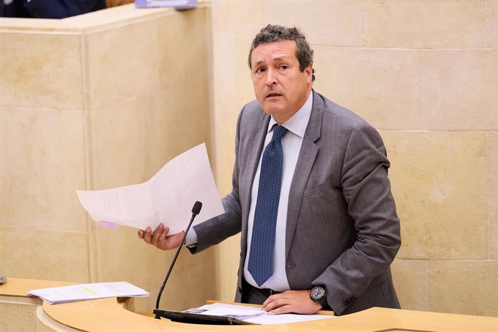 Archivo - El diputado del PP Iñigo Fernández 