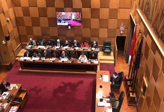 Zaragoza.- Pleno.- Decae una moción de ZeC para paralizar procesos de externalización de servicios municipales