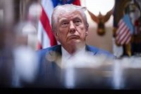 Trump prorroga un año más la emergencia nacional por la guerra de Ucrania en vísperas de la visita de Zelenski