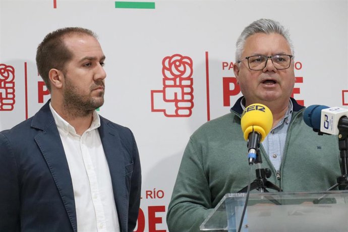 Morales interviene junto a Muñoz en la sede del PSOE de Palma del Río.