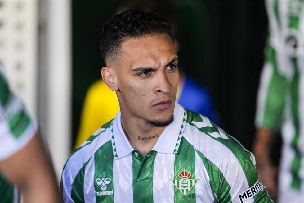 El atacante brasileño Antony Matheus dos Santos, durante un partido de la Conference League con el Real Betis.