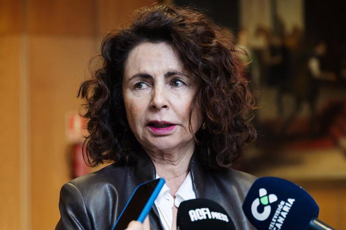 Archivo - La consejera de Hacienda y Asuntos Económicos por la UE en Canarias, Matilda Asián