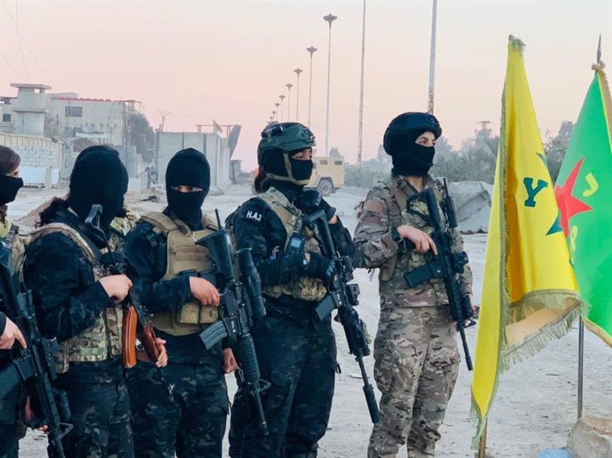 Archivo - Arquivo - Mulheres da milícia das Forças Democráticas da Síria (SDF) em Hasaka