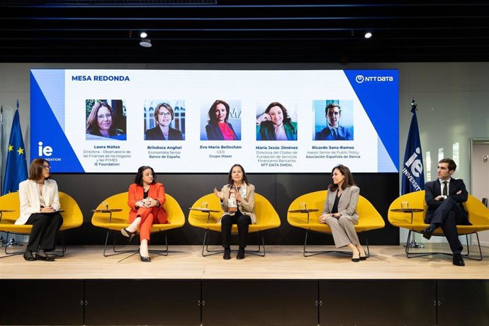 Presentación del informe 'El comportamiento financiero de las pymes en el contexto de la economía española: factores determinantes' elaborado por IE University en colaboración con NTT DATA.