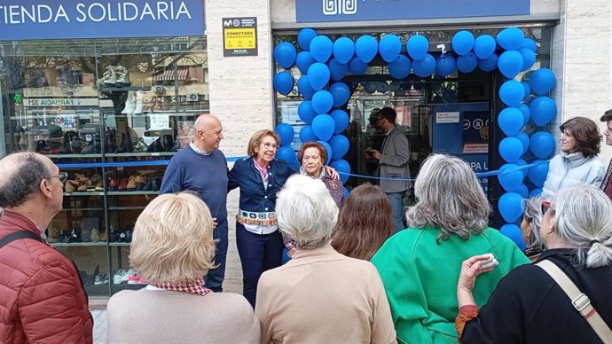 La Fundación Madre Coraje inaugura en Córdoba una nueva tienda solidaria de artículos con una segunda vida, situada en el número 22 de la Avenida Virgen de los Dolores.