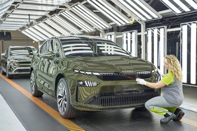 Skoda Auto comienza la producción de los modelos Enyaq y Enyaq Coupé en su fábrica de República Checa.