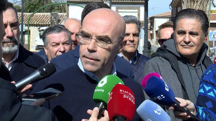 El jefe de la Delegación de Vox en Bruselas, Jorge Buxadé, en Pulgar (Toledo).