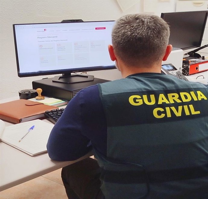 Agente del Área de Investigación de la Guardia Civil de Bembibre (León)