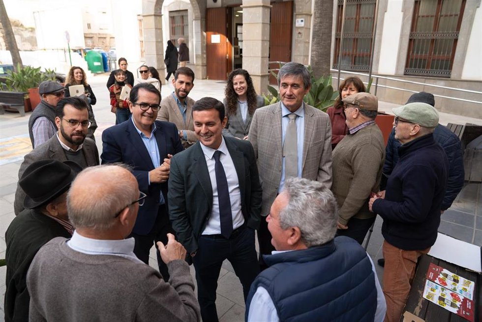 Encuentro entre la Diputación y el Ayuntamiento.